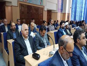 حضور ریاست دانشکده علوم قرآنی سبزوار در جلسه شورای اداری شهرستان در هفته دولت