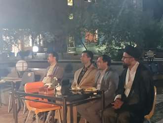  مراسم تجلیل از اساتید هیئت علمی ومدعو بمناسبت هفته معلم در دانشکده علوم قرآنی سبزوار